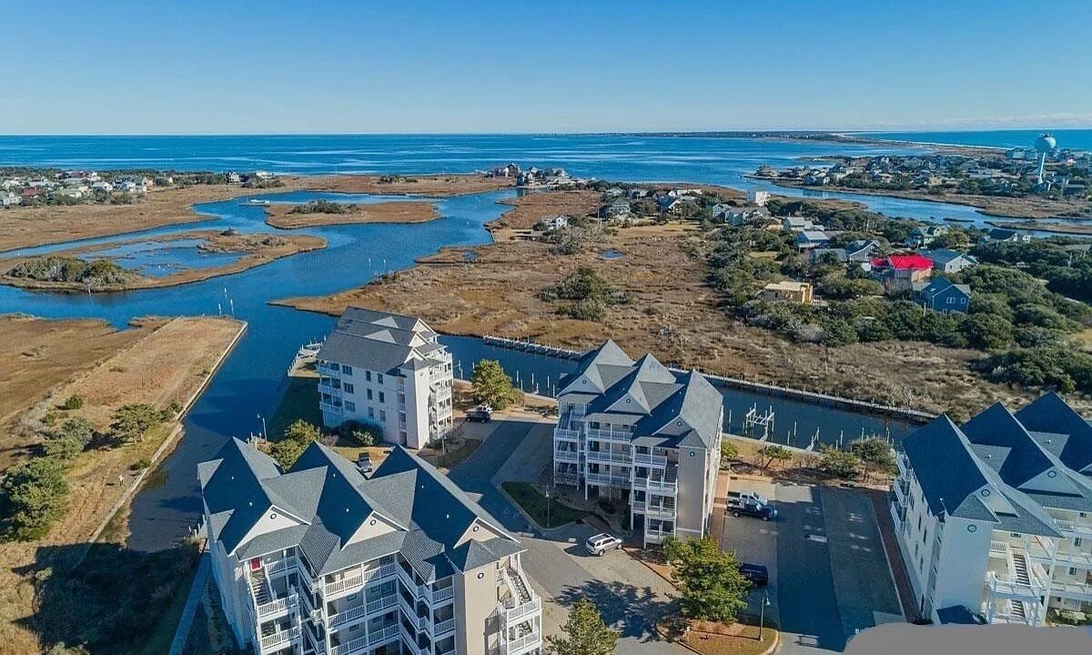 Photo of Others in Hatteras