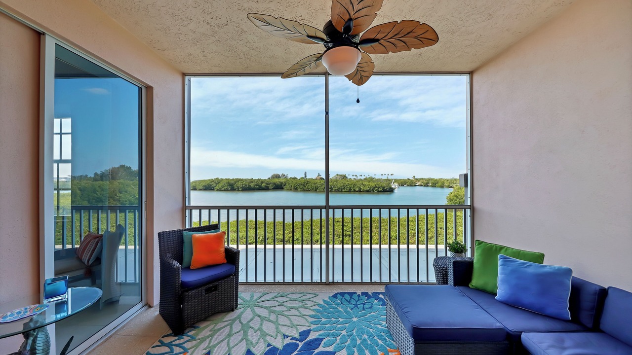 Photo of Livingroom in Placida