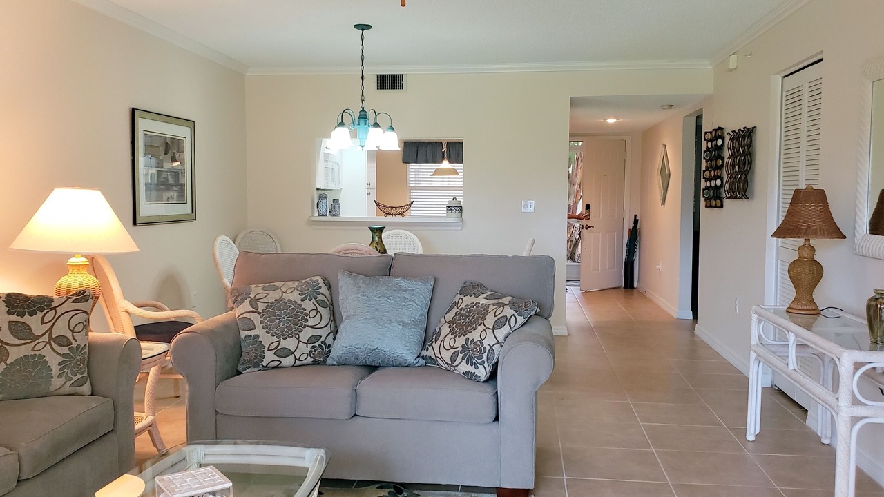 Photo of Livingroom in Palmer Ranch
