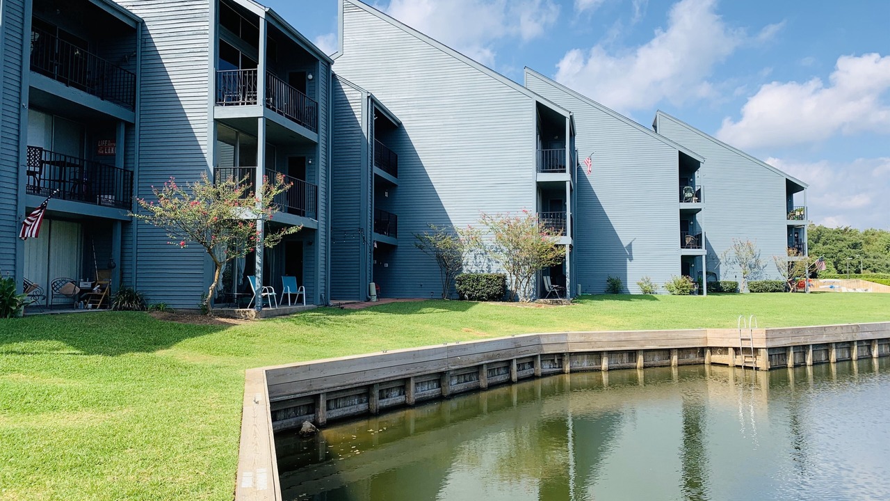 Photo of Outdoor in Walden on Lake Conroe