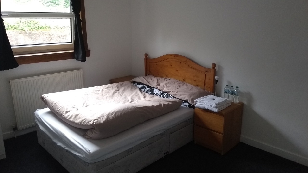 Photo of Bedroom in Bearsden
