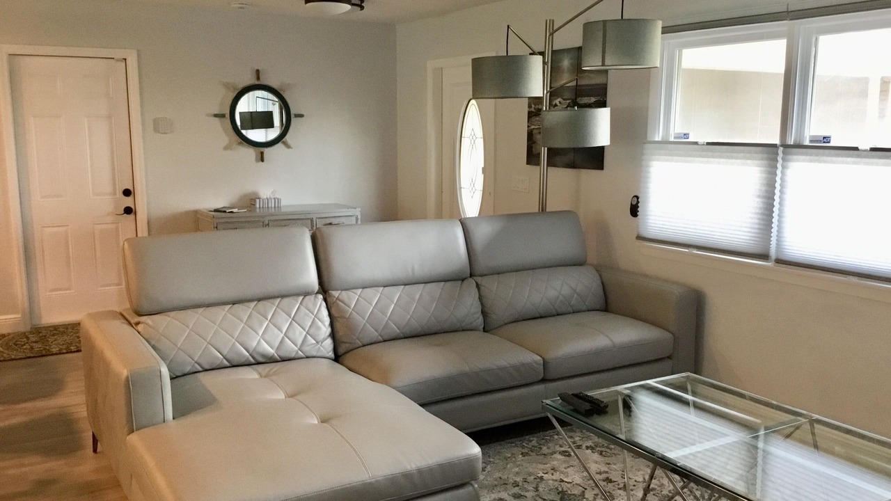 Photo of Livingroom in Biggar