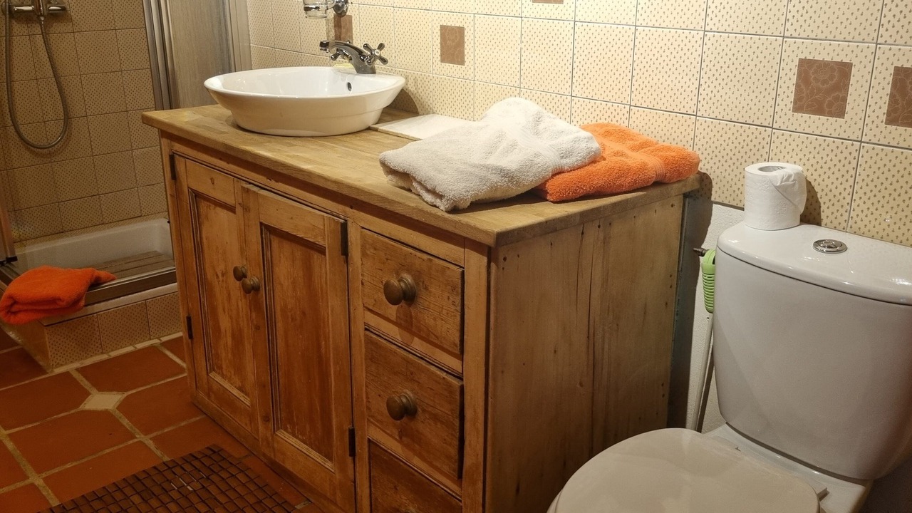 Photo of Bathroom in Ancourt