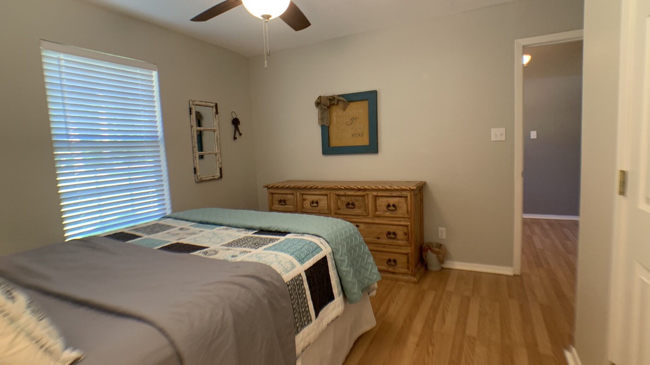 Photo of Bedroom in Quitman