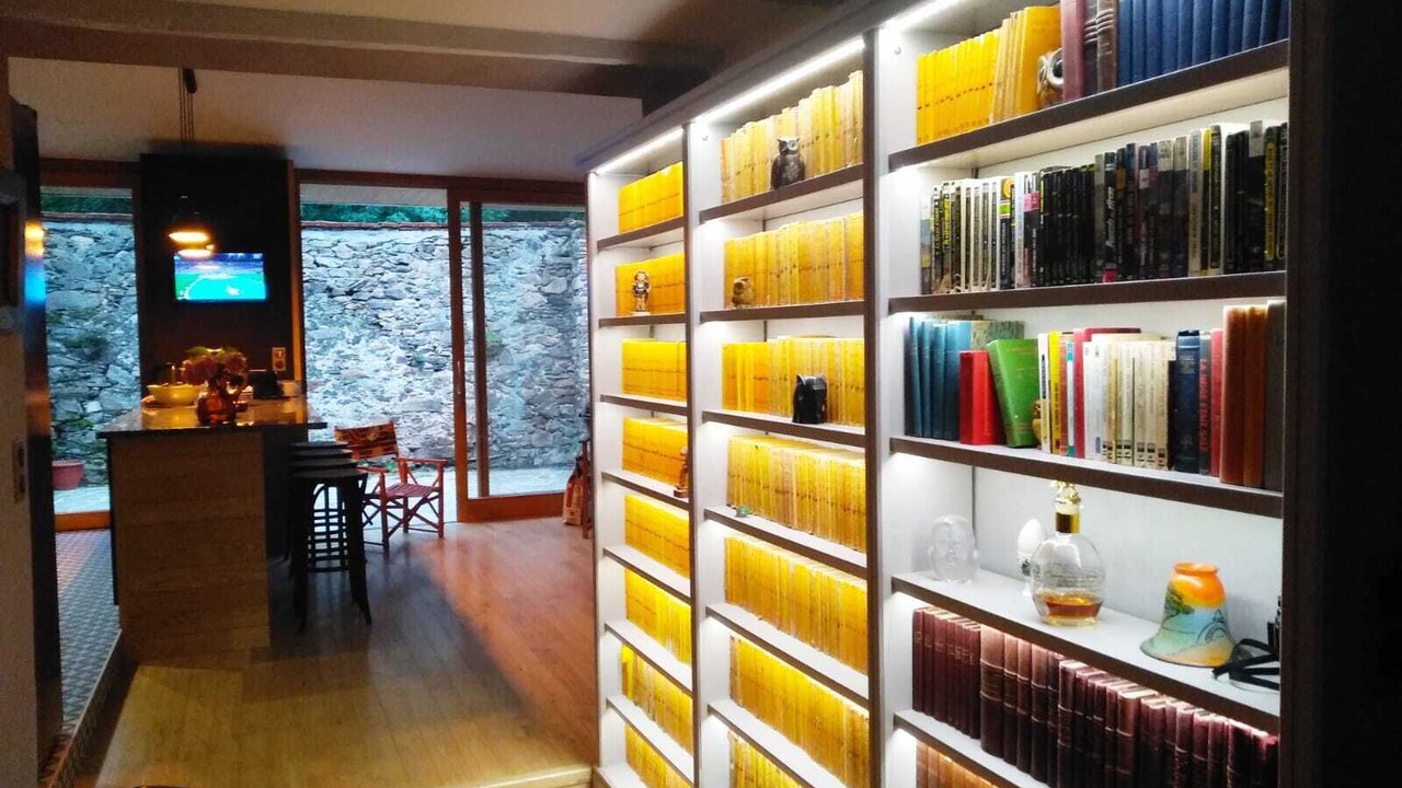 Photo of Others in Le Bez