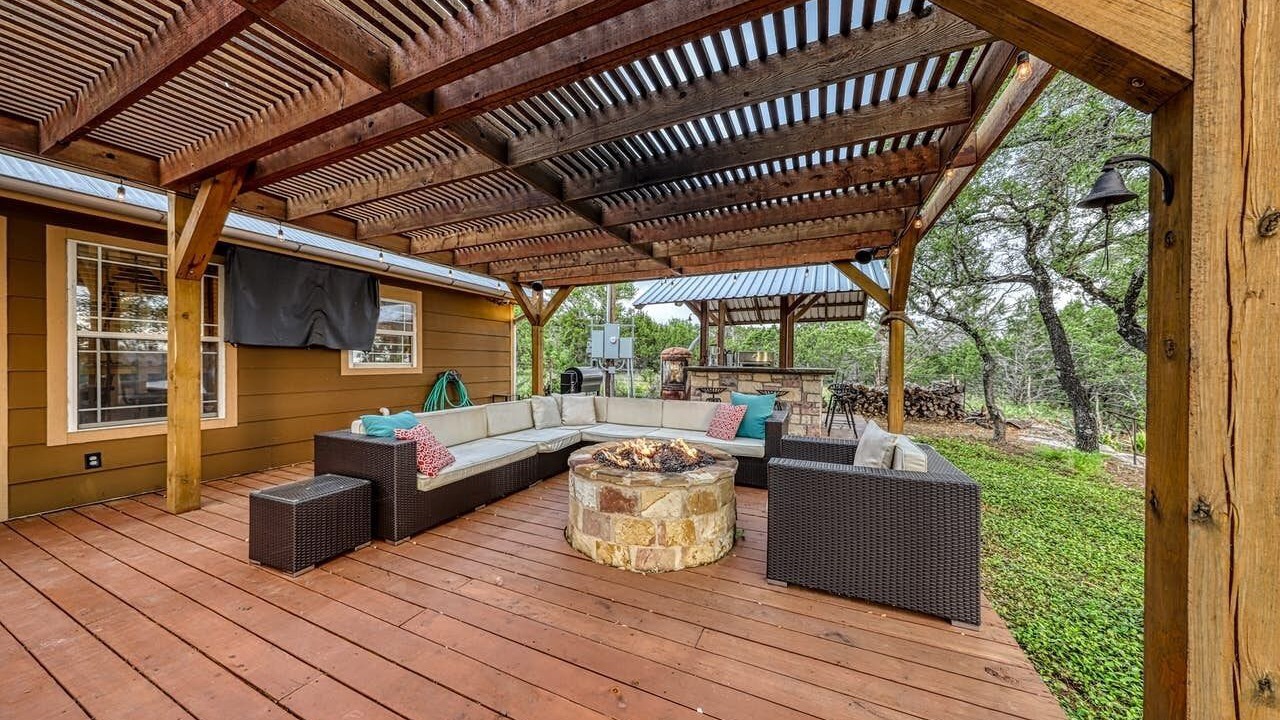 Photo of Outdoor in Oatmeal