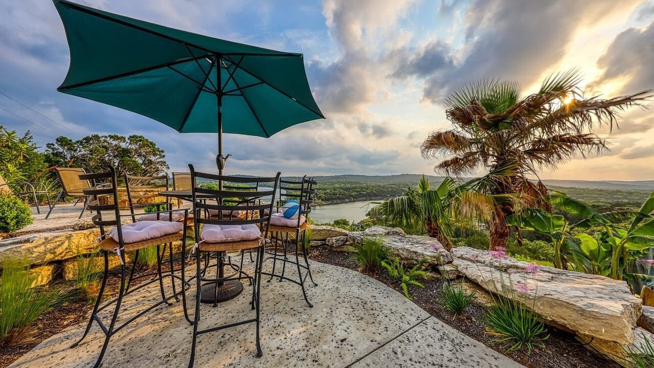 Photo of Outdoor in Oatmeal