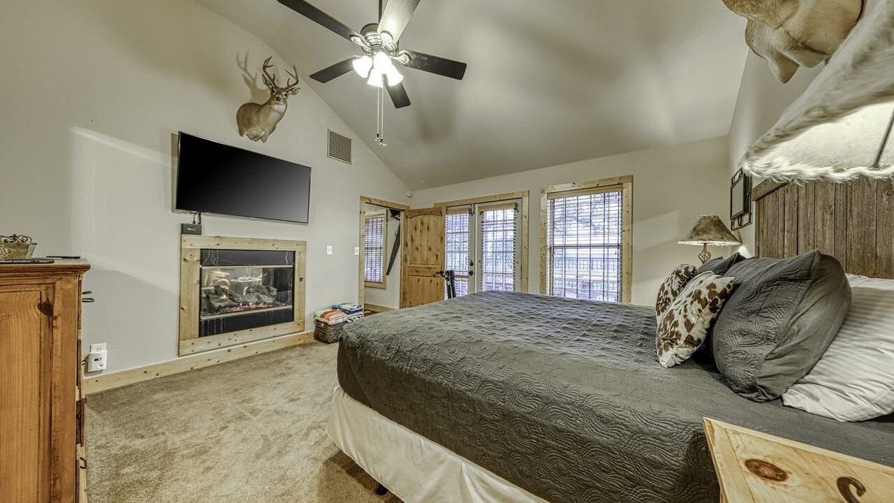 Photo of Livingroom in Oatmeal