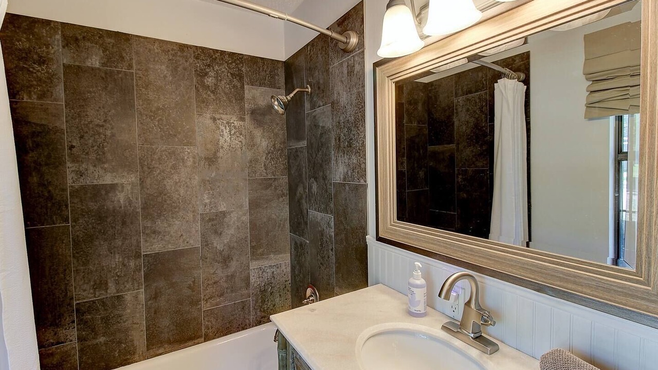 Photo of Bathroom in Shreveport