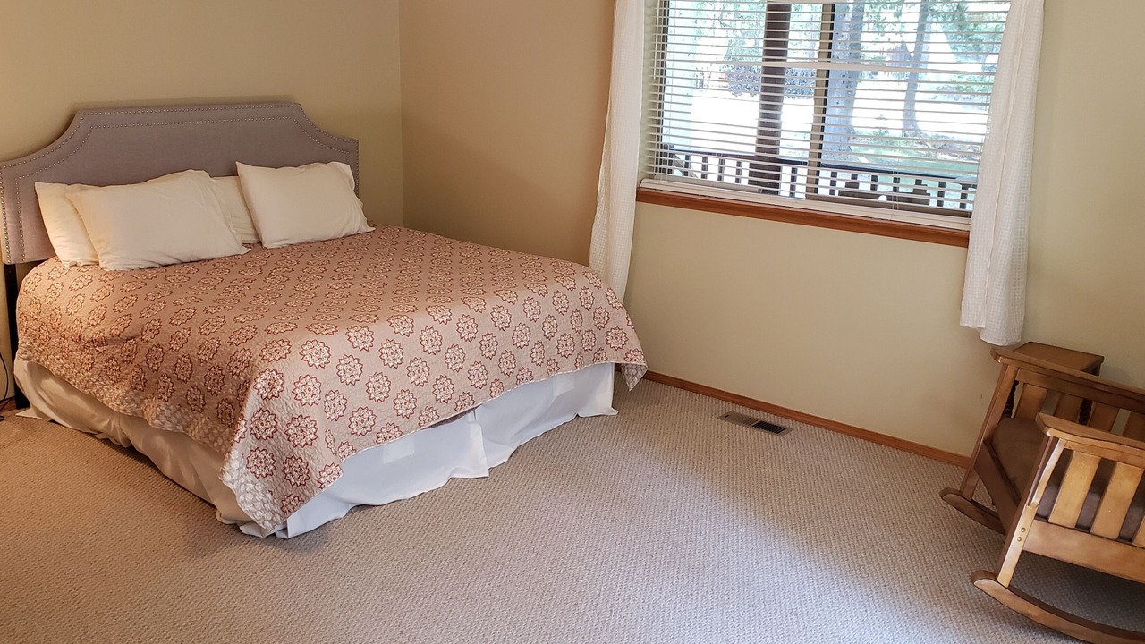 Photo of Bedroom in Coolin