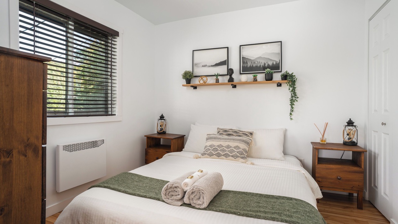Photo of Bedroom in St-Adolphe-d'Howard