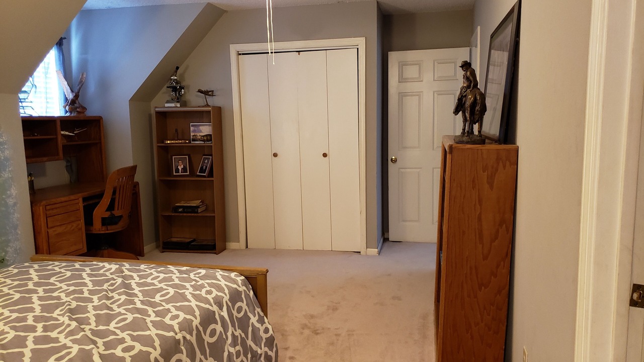Photo of Bedroom in Booneville