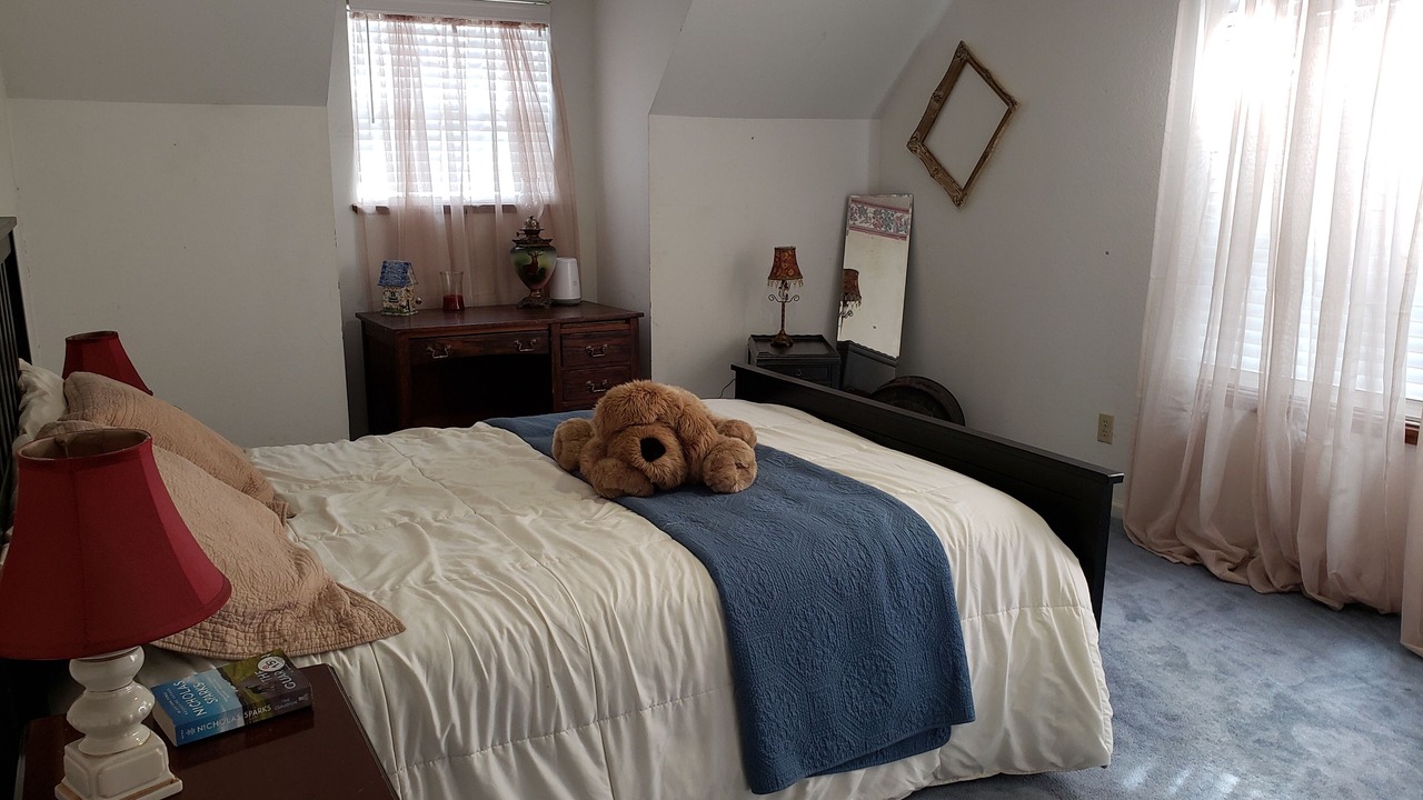 Photo of Bedroom in Booneville