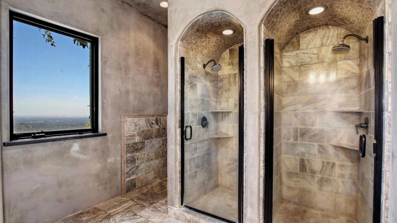 Photo of Bathroom in Auburn