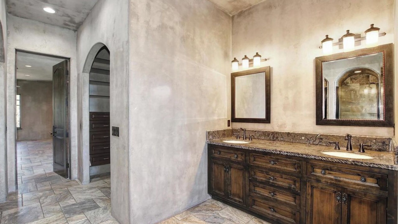 Photo of Bathroom in Auburn