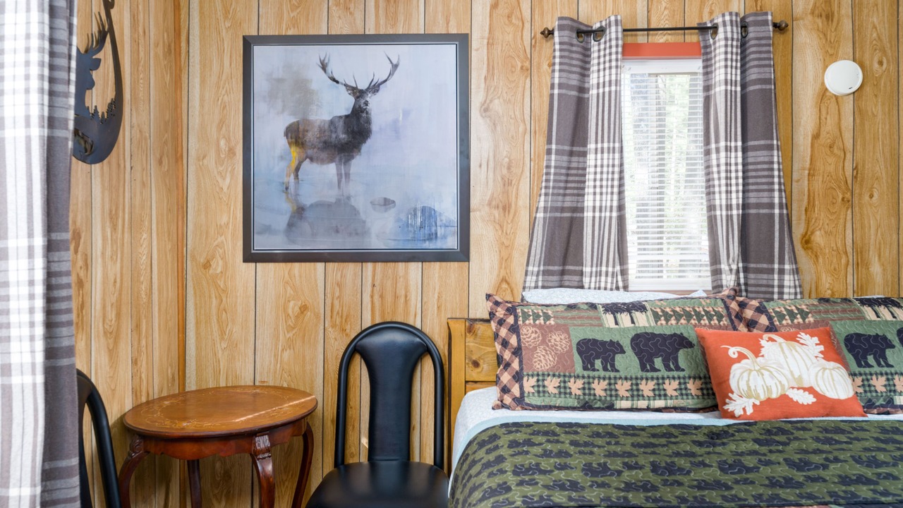 Photo of Bedroom in Pinetop-Lakeside