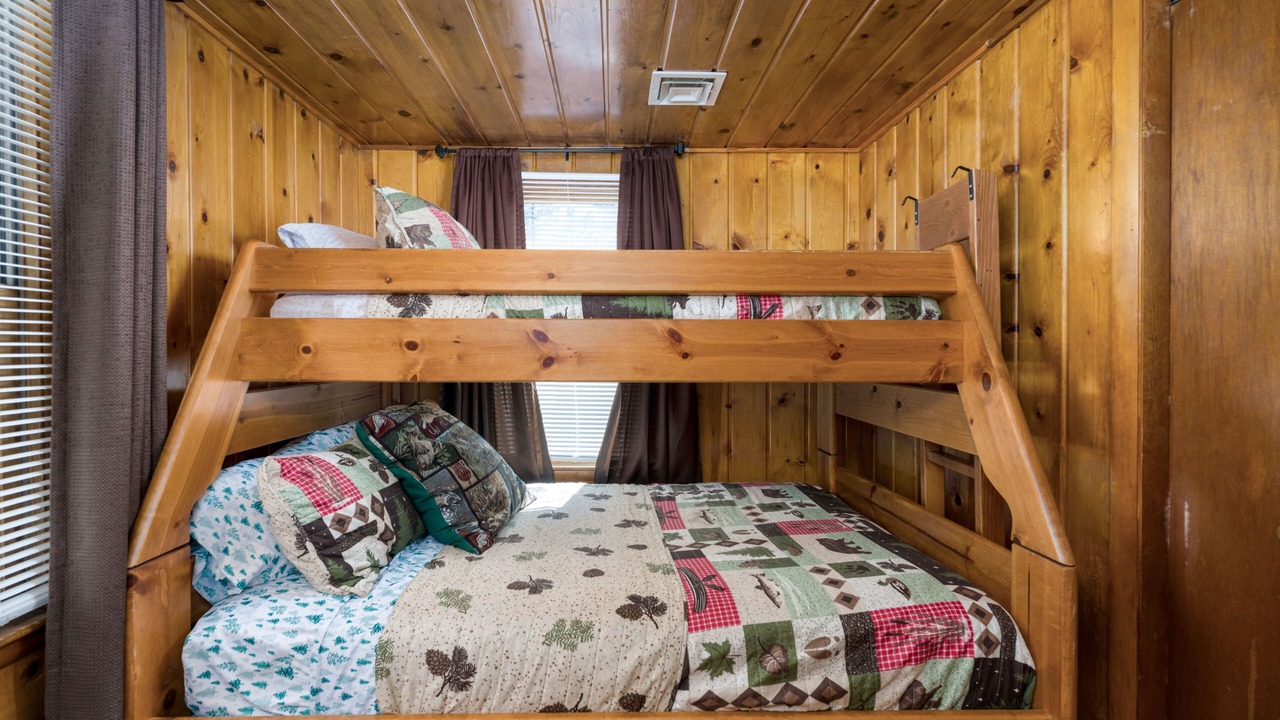 Photo of Bedroom in Pinetop-Lakeside