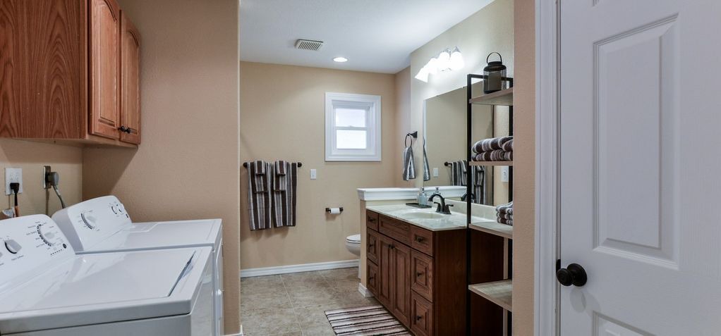 Photo of Bathroom in Kimberling City