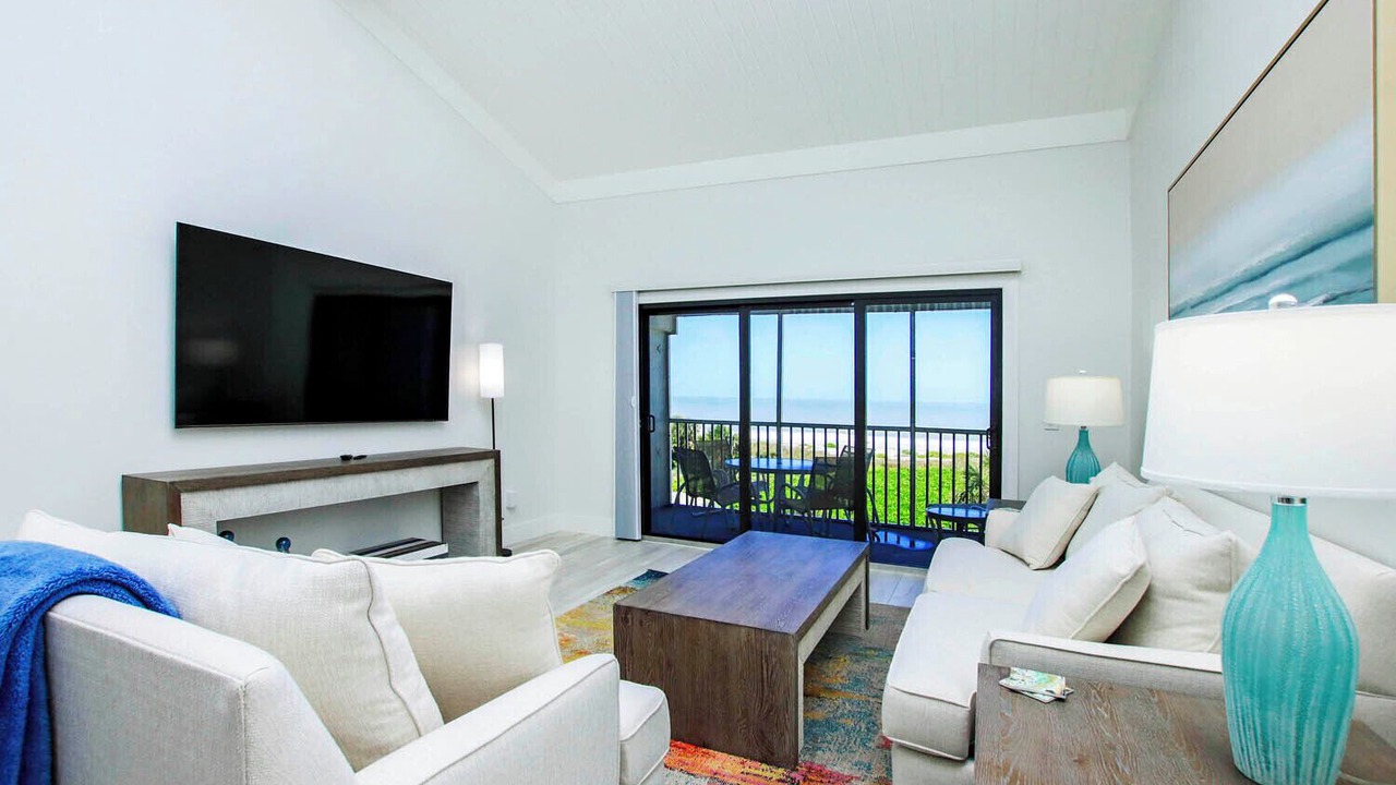 Photo of Livingroom in Captiva