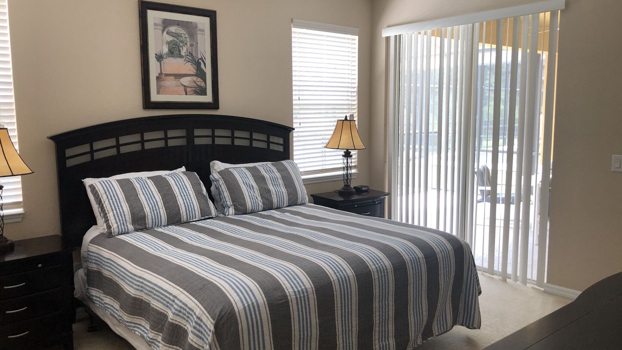 Photo of Bedroom in Lake Berkley