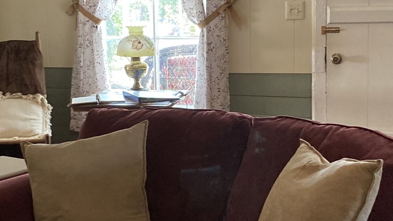 Photo of Livingroom in Dripping Springs