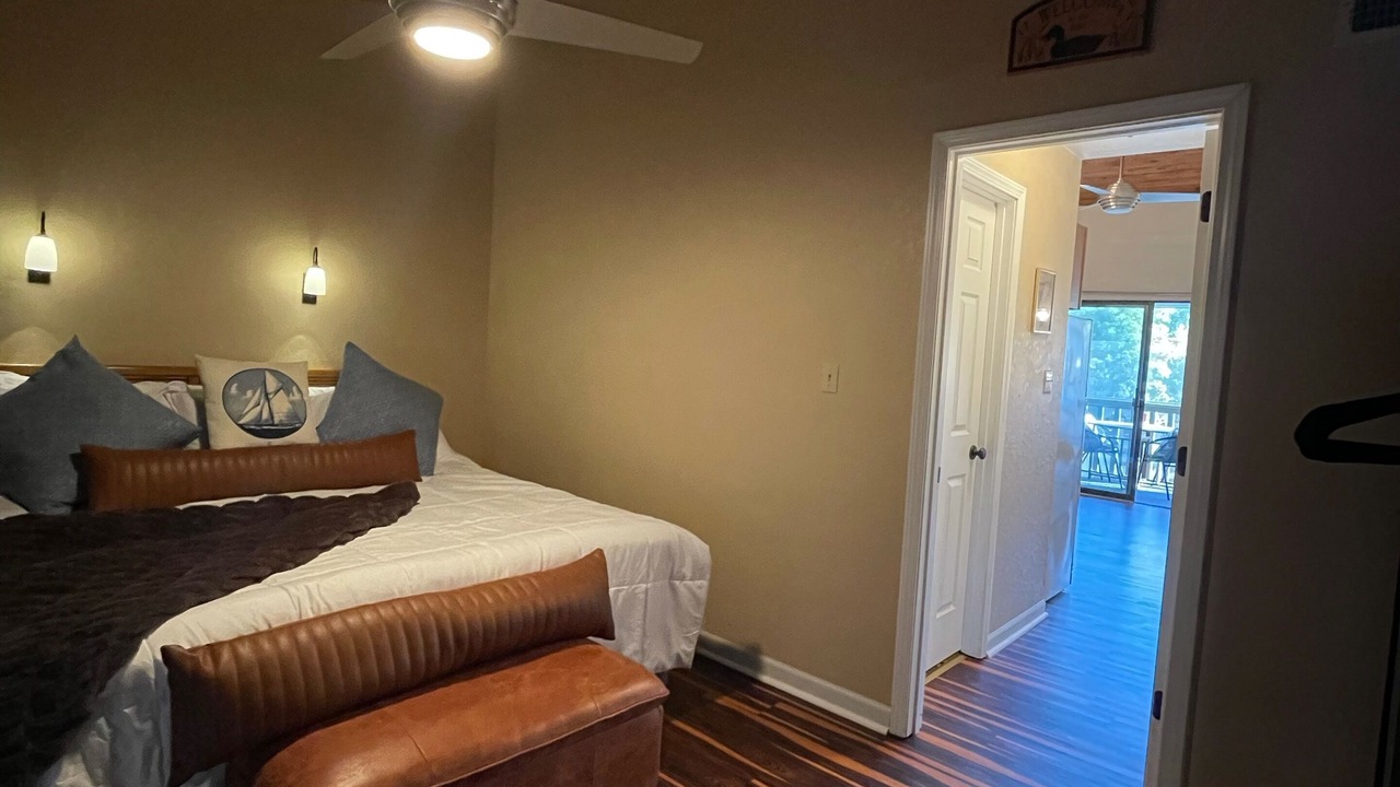 Photo of Bedroom in Osage Beach