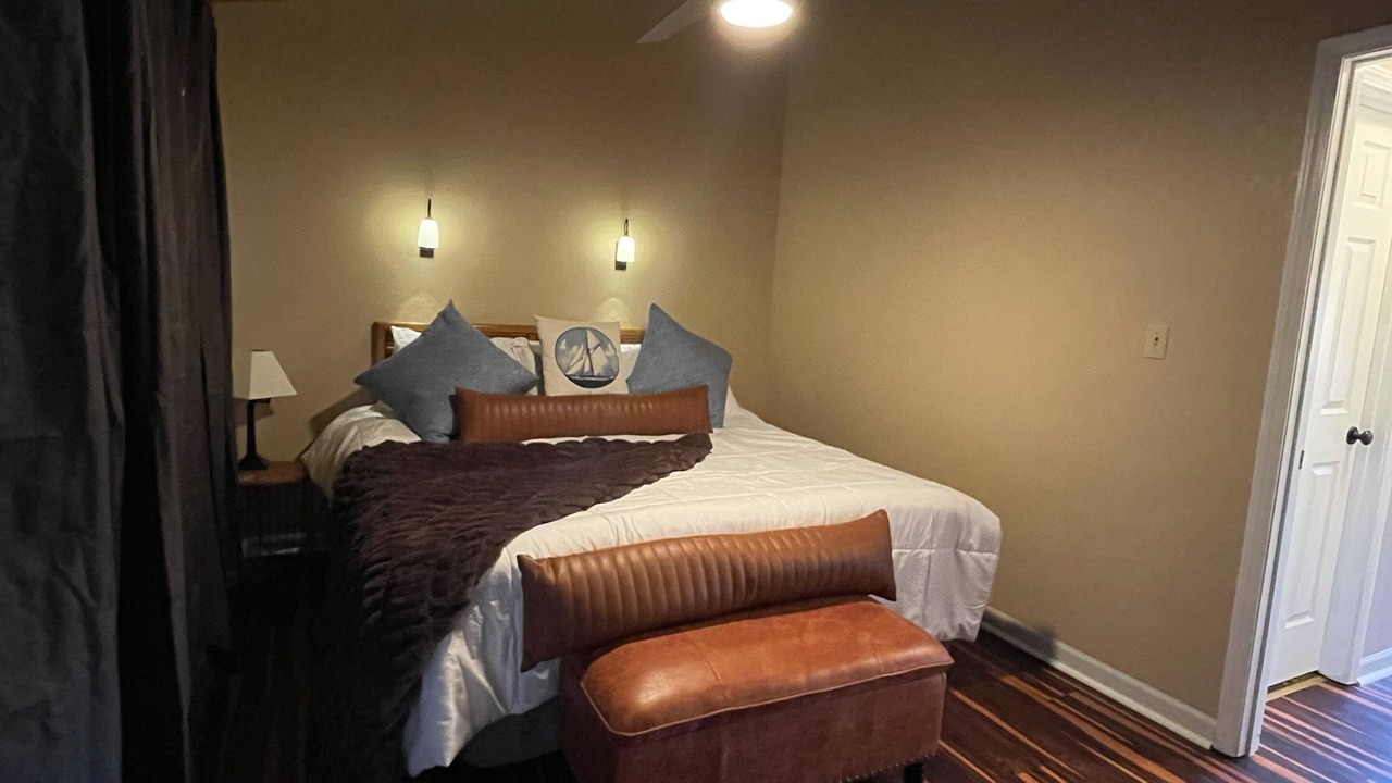 Photo of Bedroom in Osage Beach