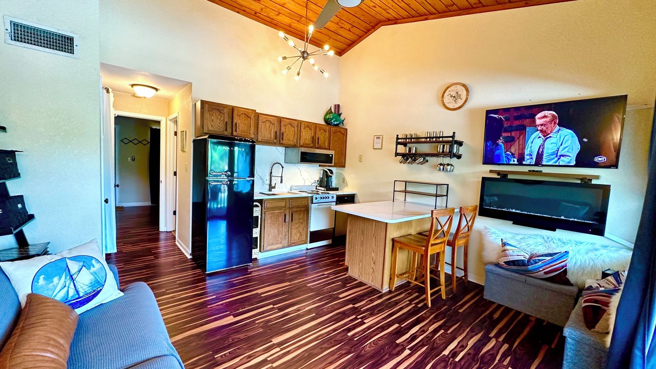 Photo of Livingroom in Osage Beach