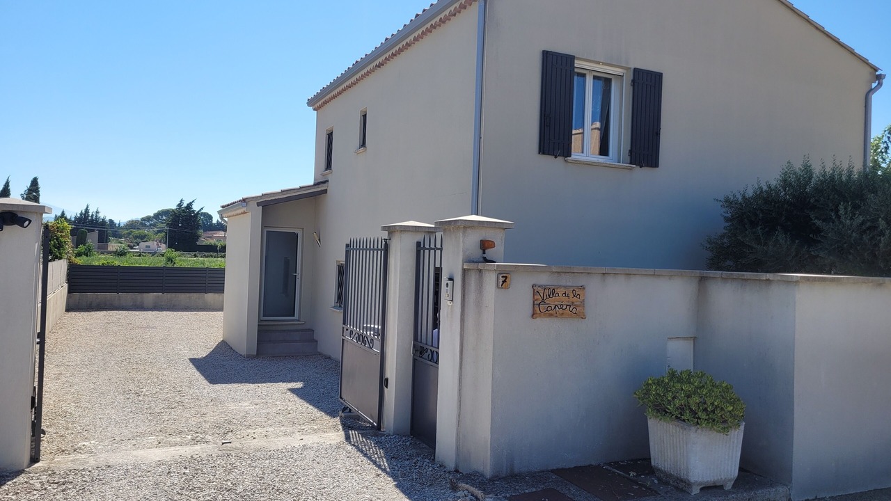 Photo of Outdoor in Camaret-sur-Aigues