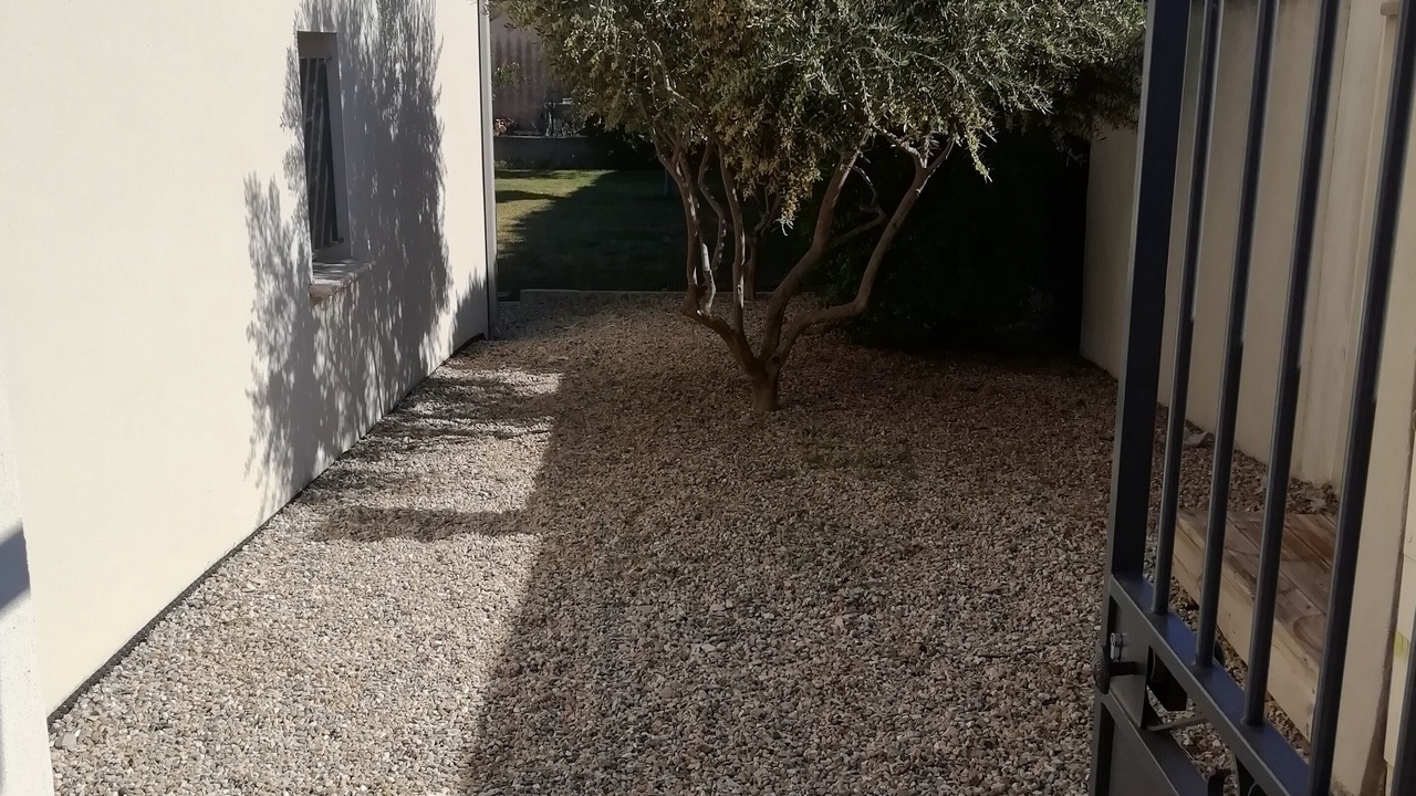 Photo of Outdoor in Camaret-sur-Aigues