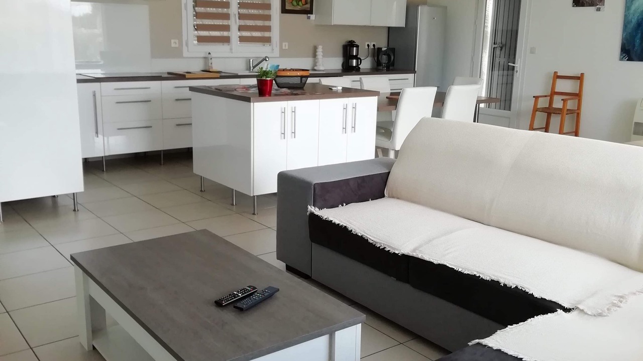 Photo of Livingroom in Camaret-sur-Aigues