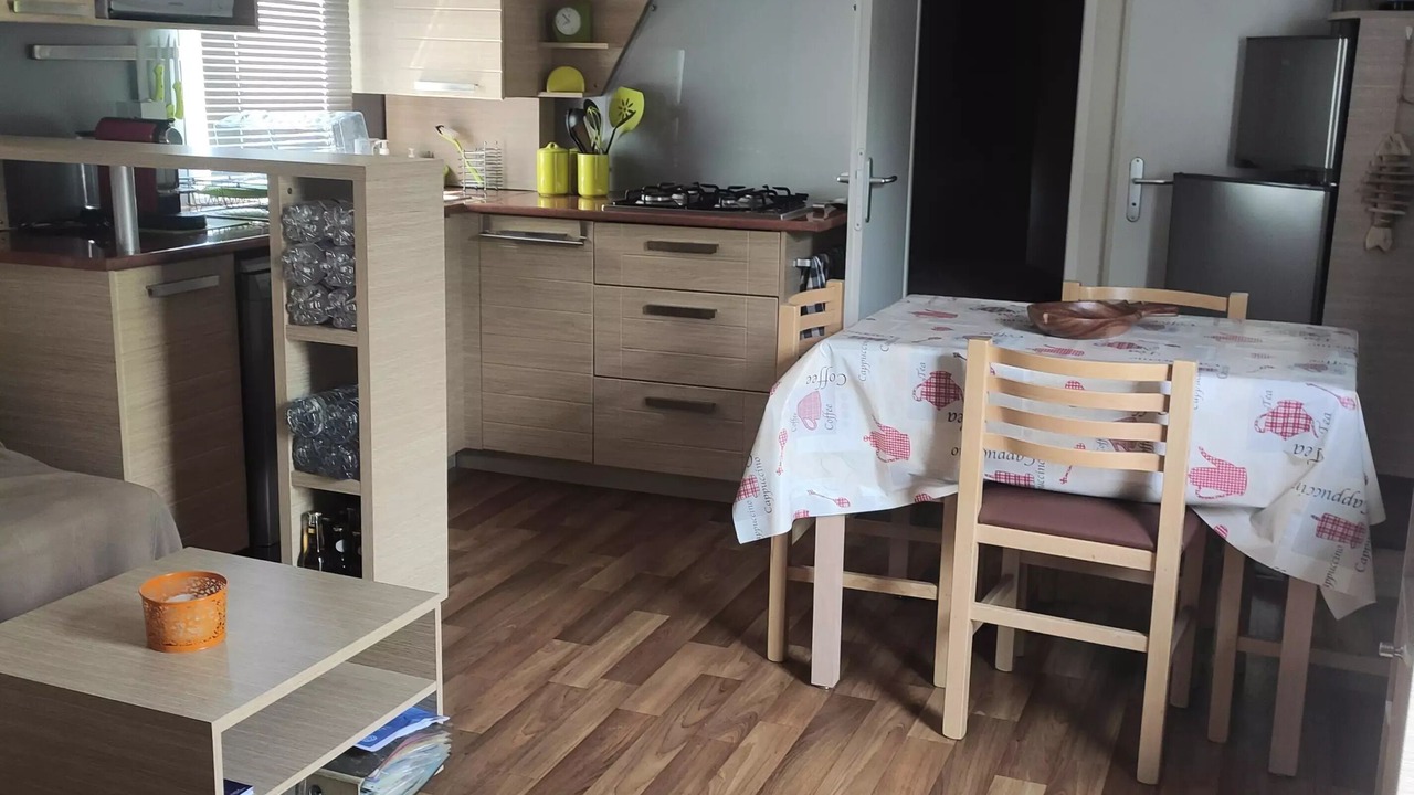 Photo of Kitchen in Saint-Paul-en-Born