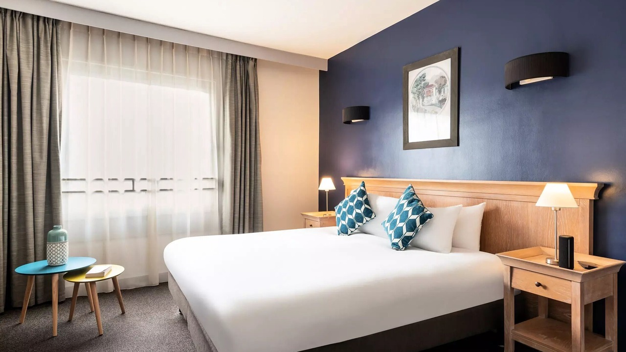 Photo of Bedroom in Puteaux