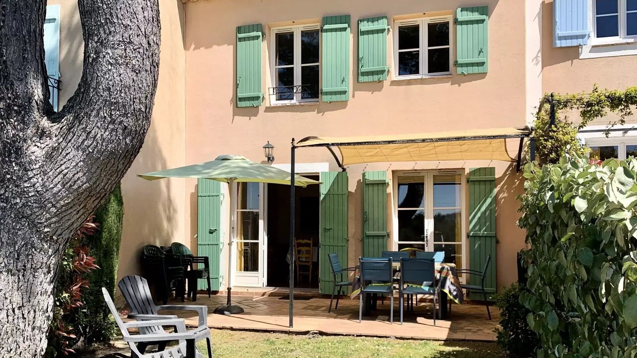 Photo of Outdoor in Pont Royal