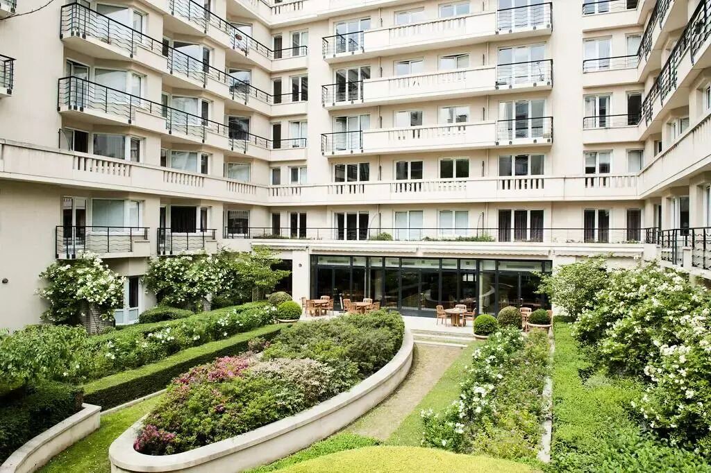 Photo of Outdoor in Issy-les-Moulineaux