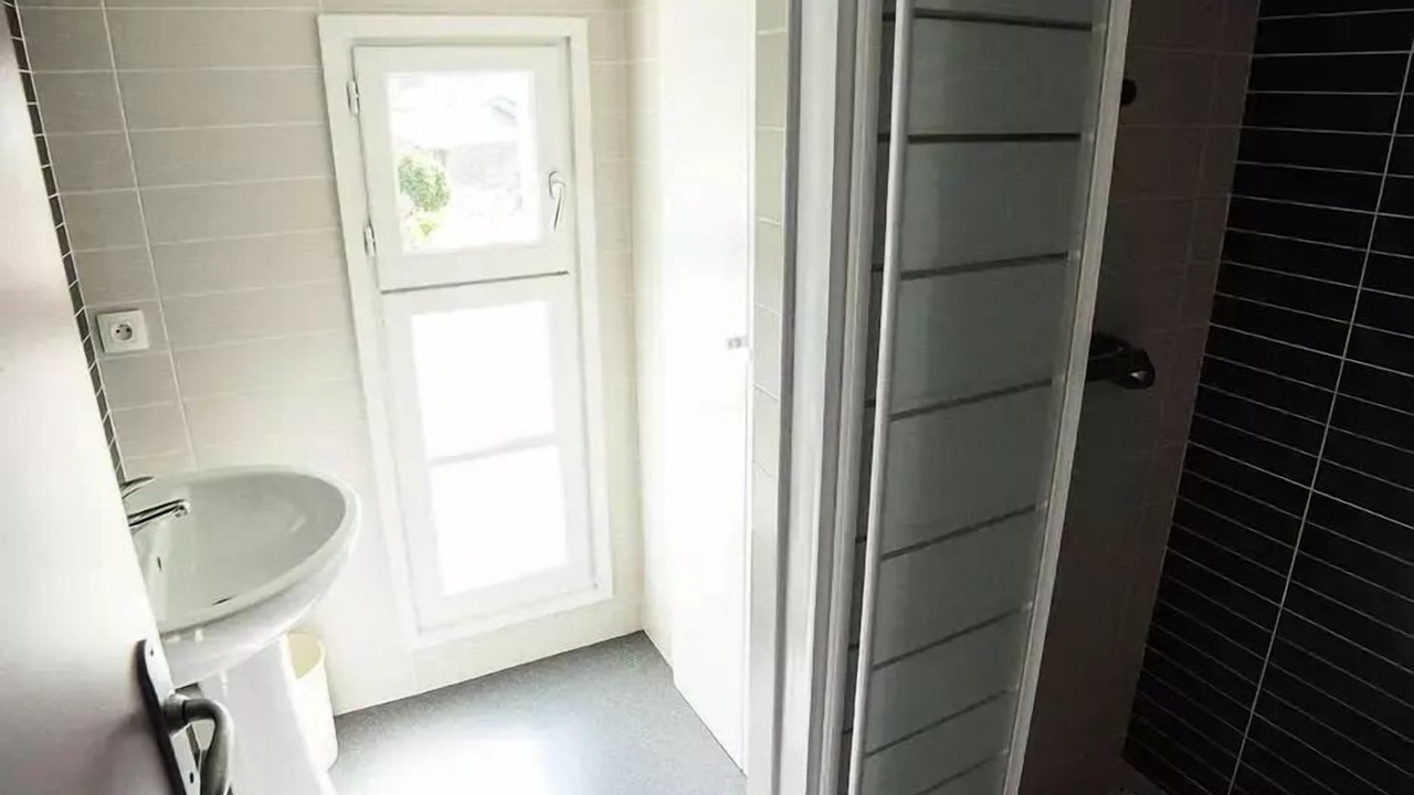 Photo of Bathroom in Aston