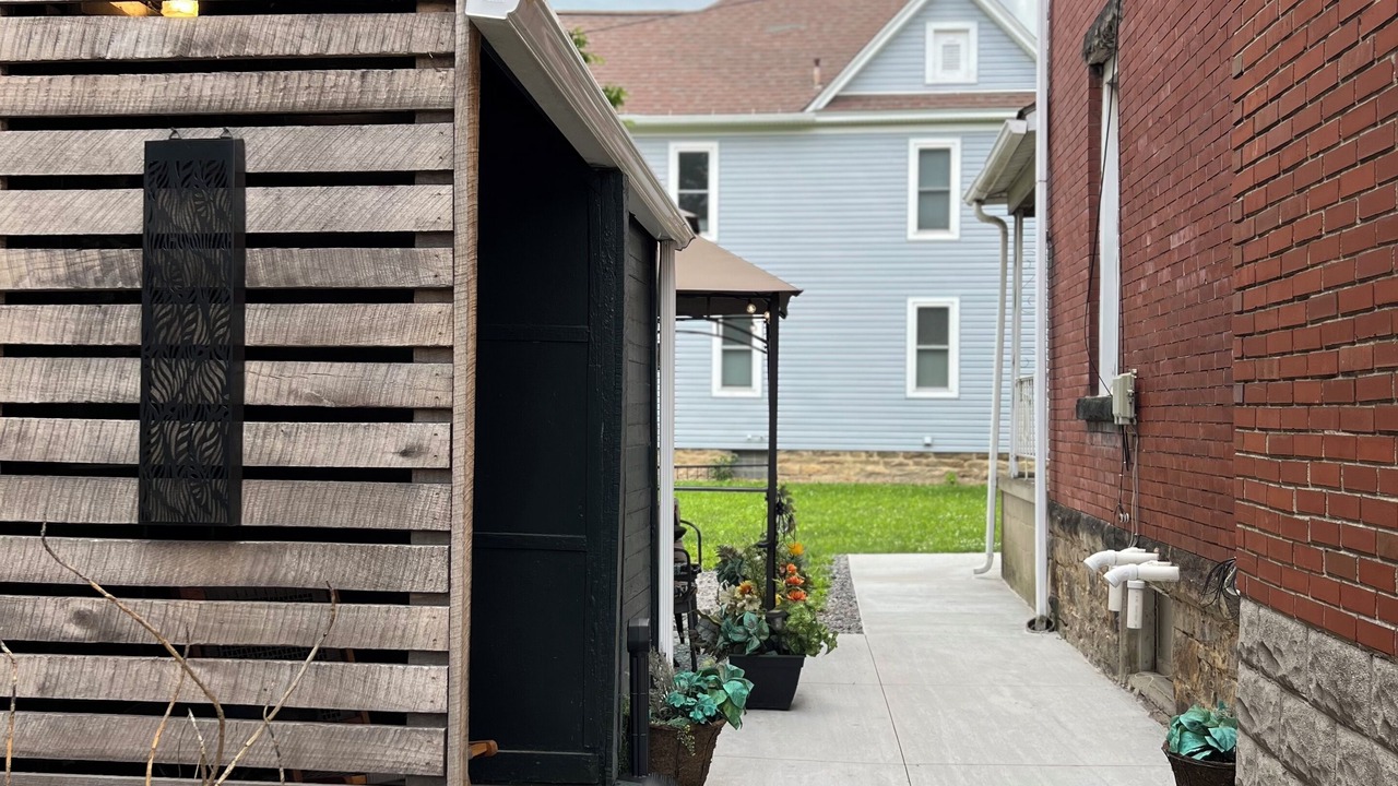 Photo of Outdoor in Butler