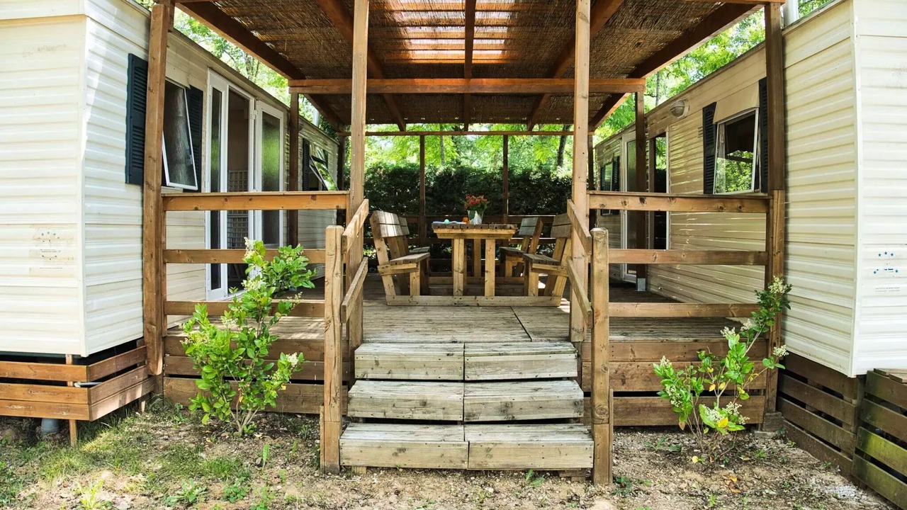 Photo of Outdoor in Castelnau-de-Montmiral