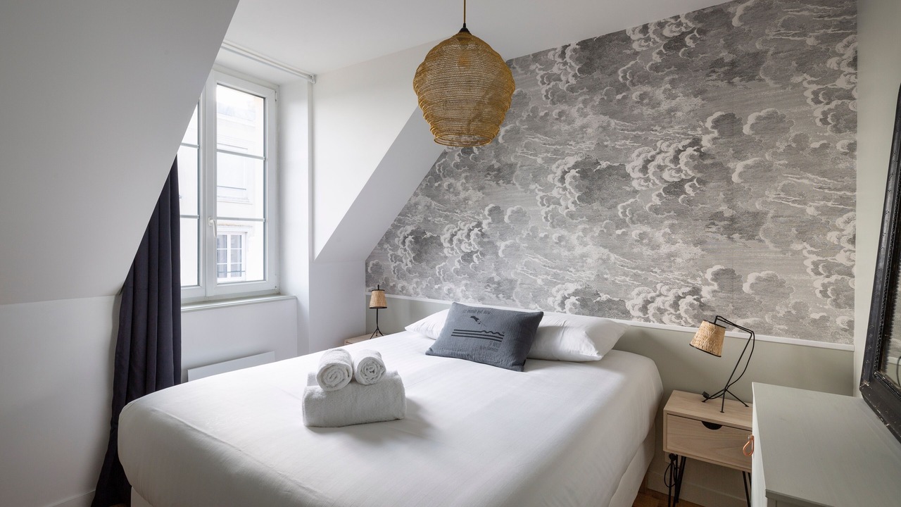 Photo of Bedroom in Saint-Servan