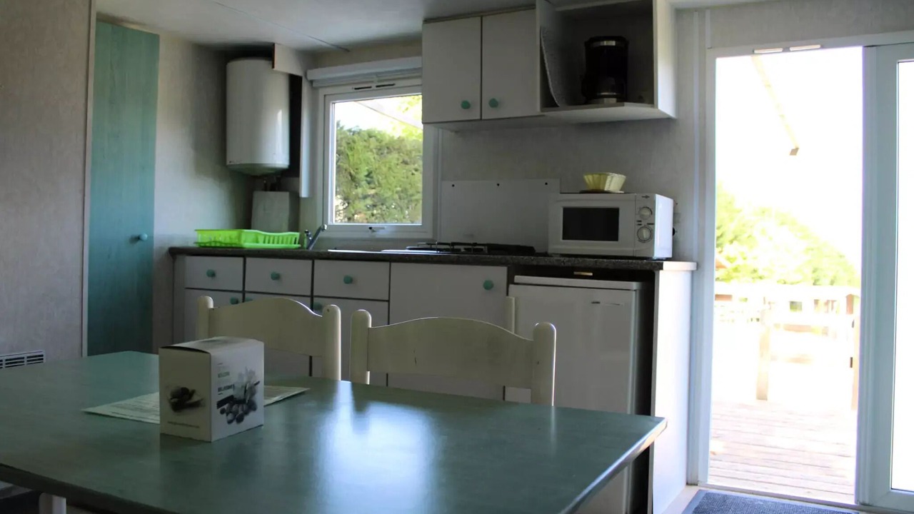 Photo of Kitchen in Miribel-les-Echelles