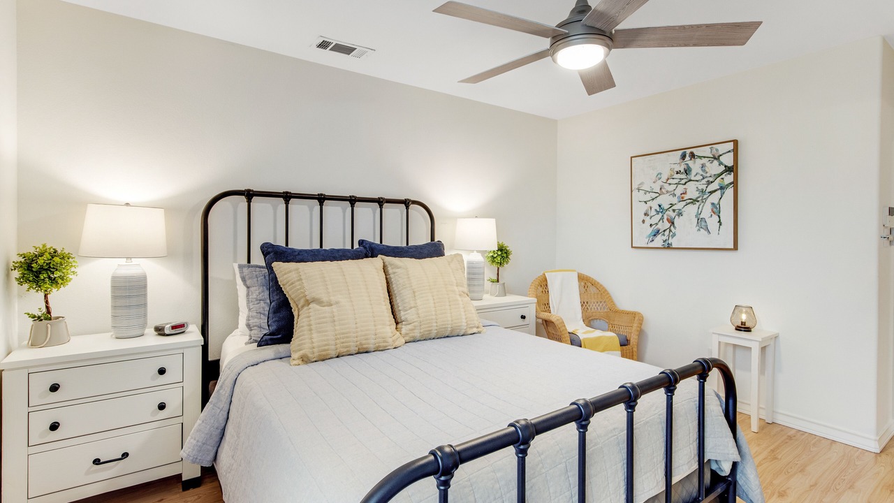 Photo of Bedroom in Oatmeal