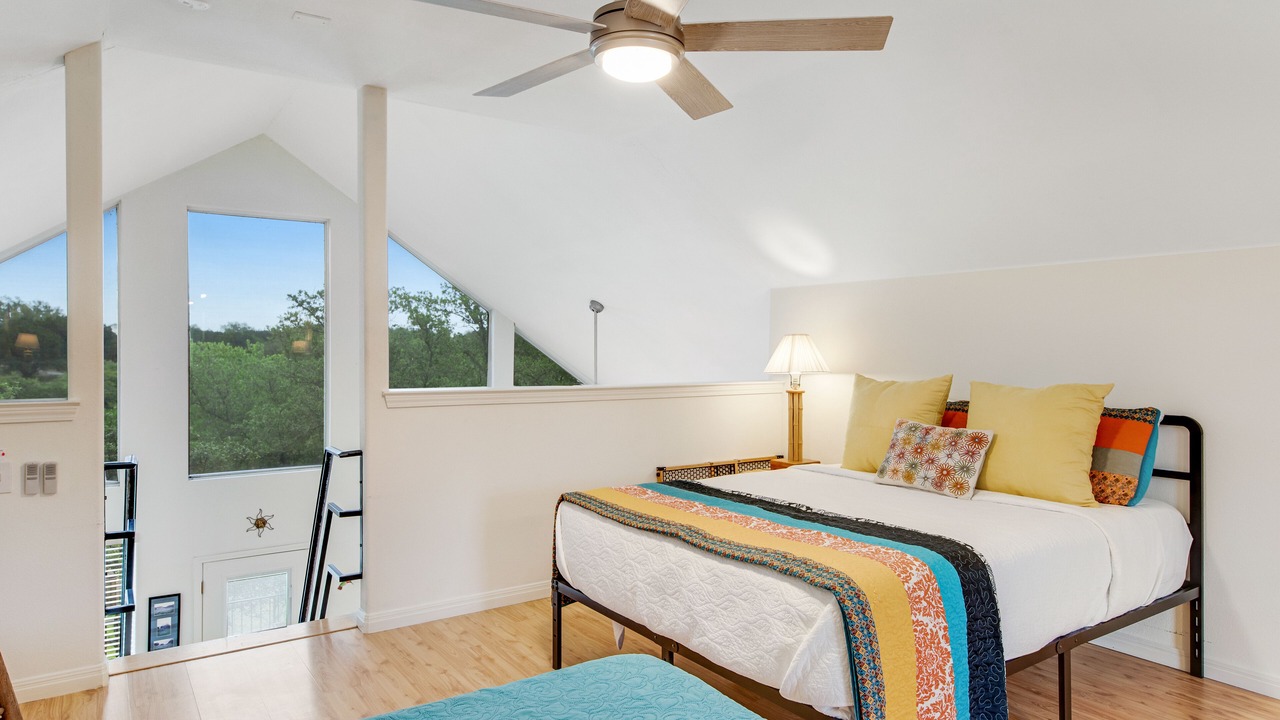 Photo of Bedroom in Oatmeal