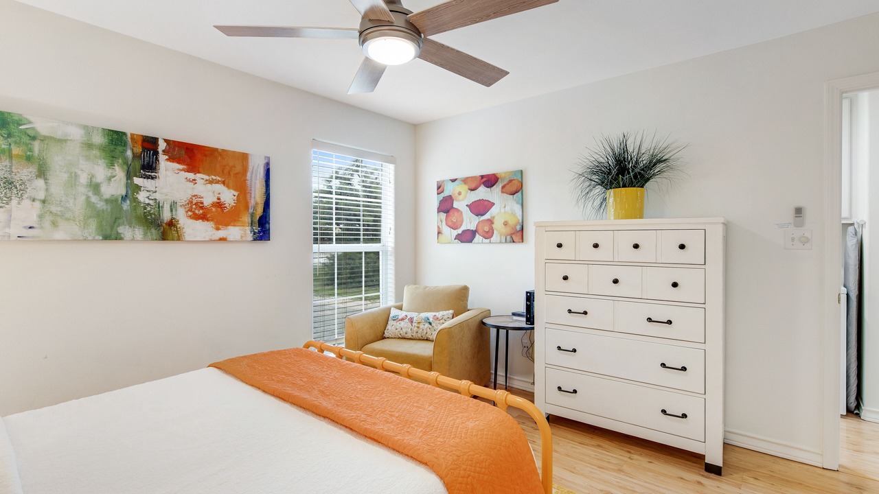 Photo of Bedroom in Oatmeal