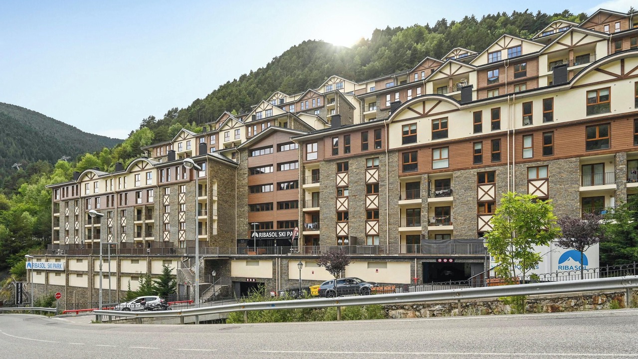 Photo of Others in Arinsal