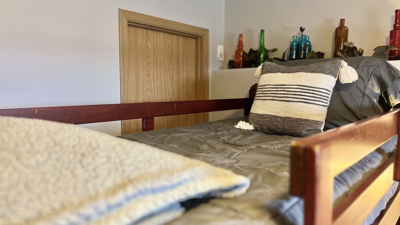 Photo of Bedroom in Knik-Fairview
