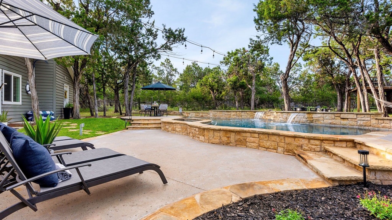Photo of Outdoor in Brushy Creek