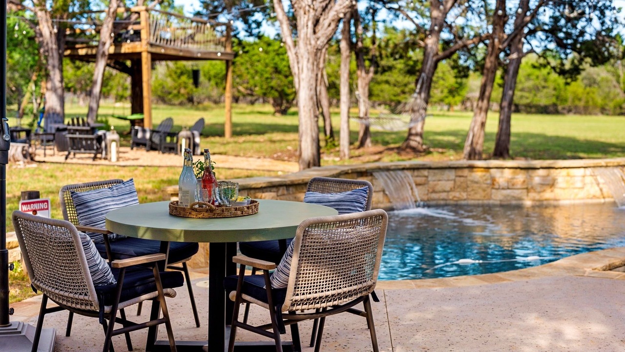 Photo of Outdoor in Brushy Creek