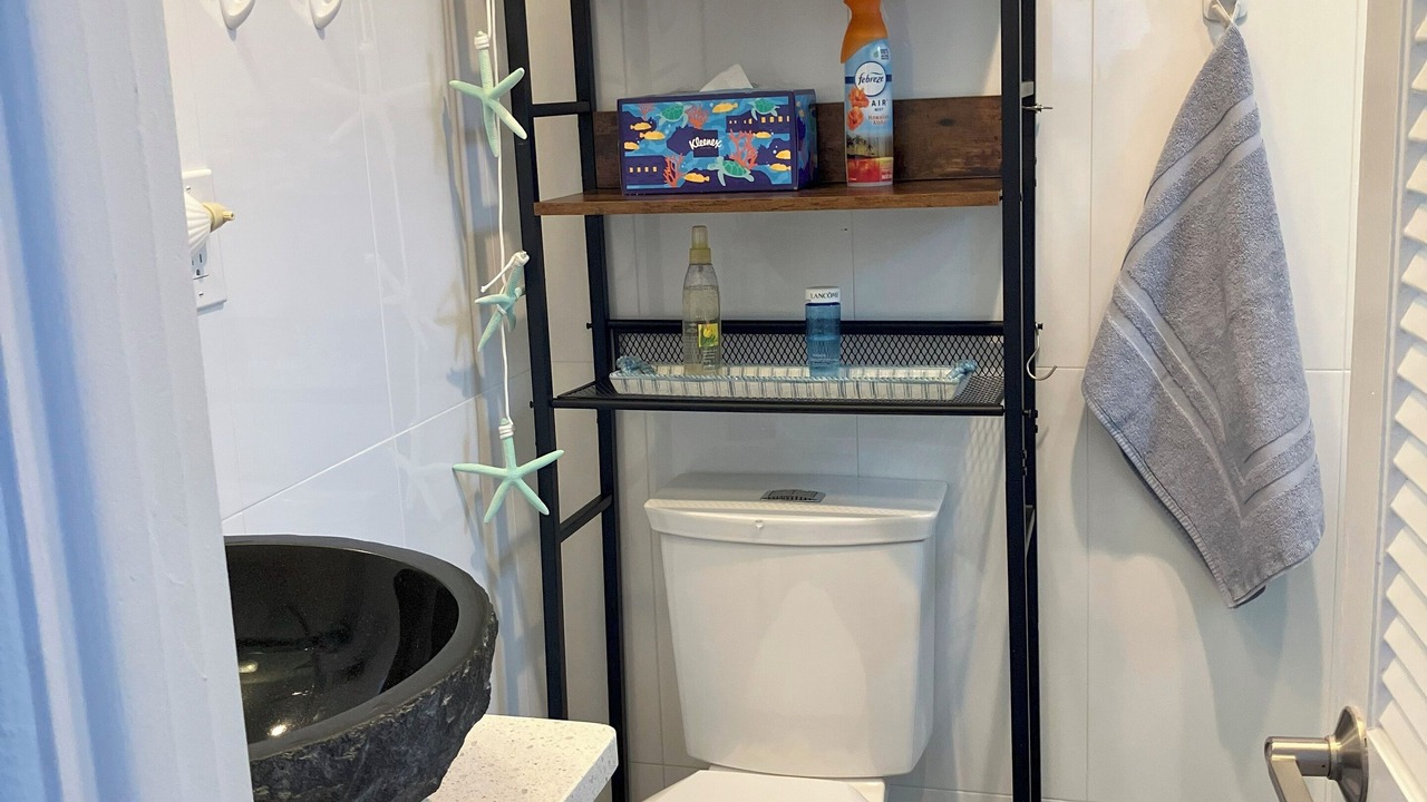 Photo of Bathroom in Englewood