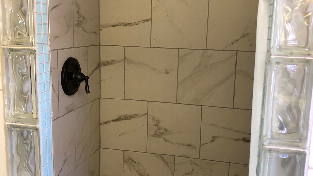 Photo of Bathroom in Cathlamet