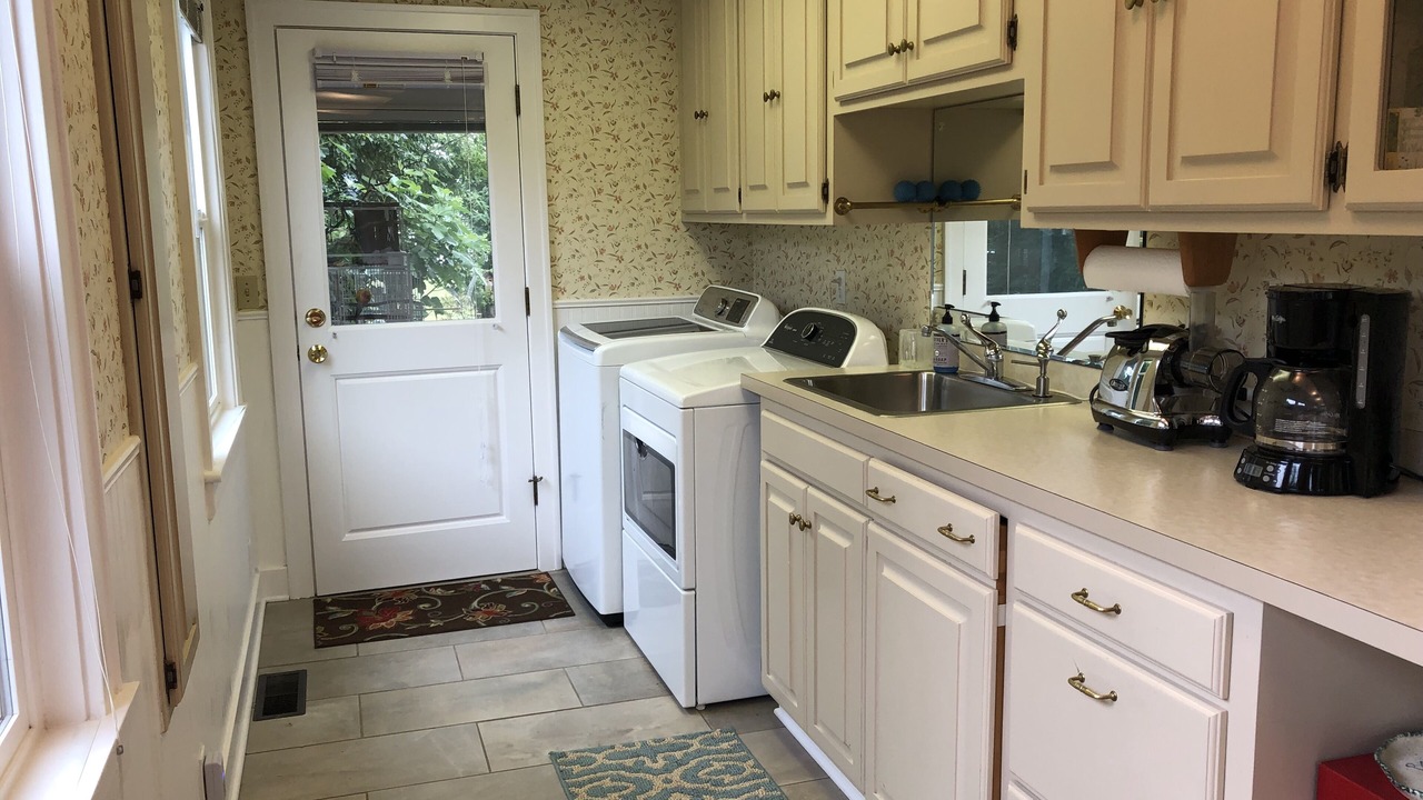 Photo of Kitchen in Cathlamet